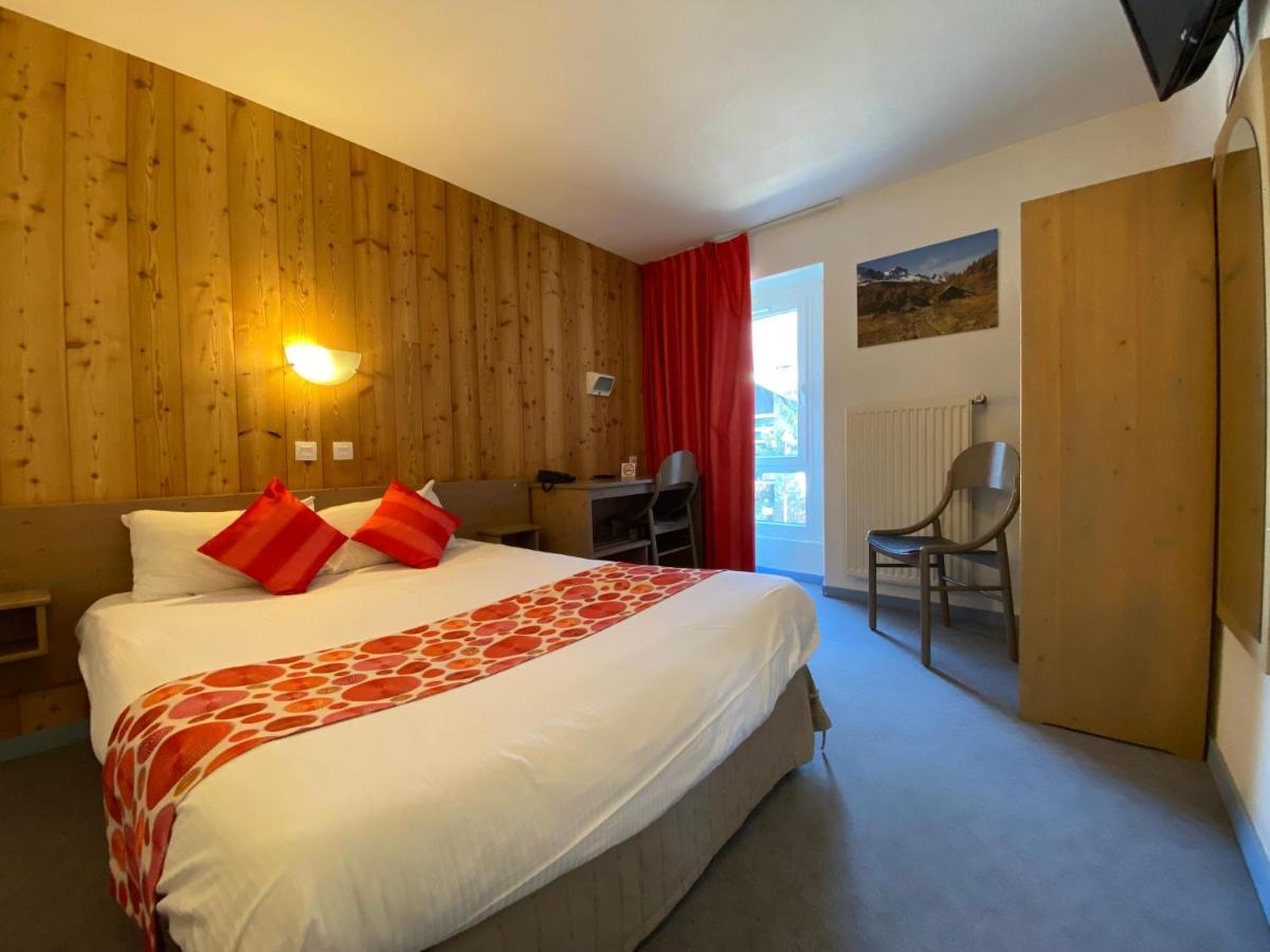 Hotel De La Gare Eygliers Eksteriør bilde
